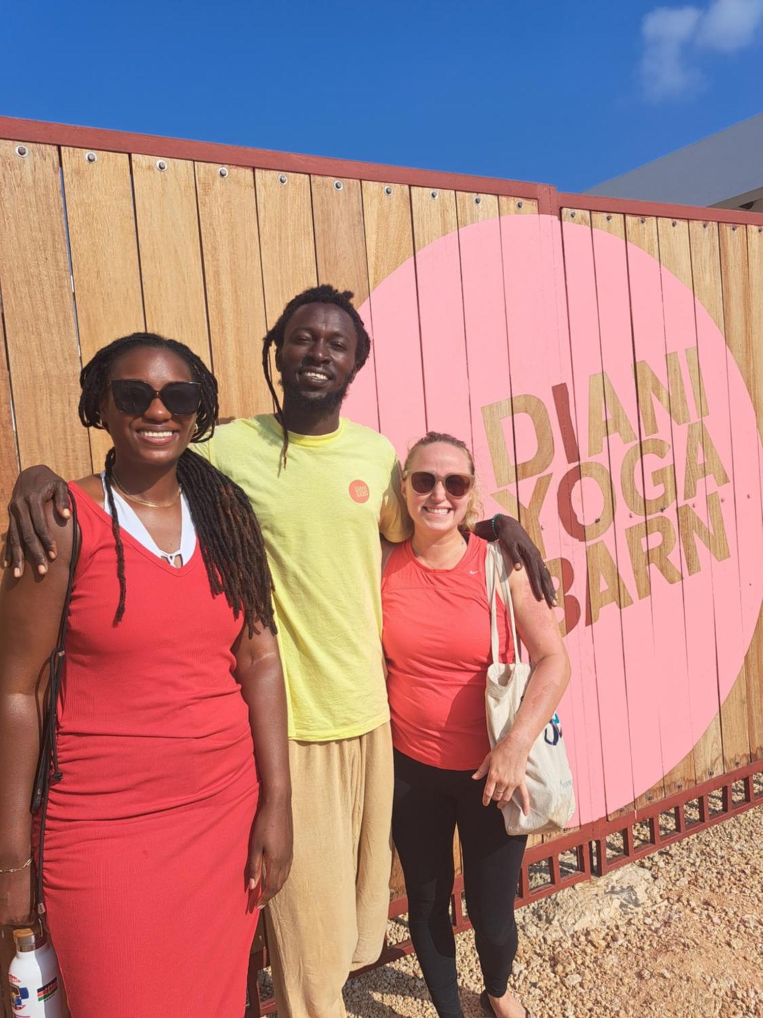 Diani Yoga Barn Bed & Breakfast อูกันดา ภายนอก รูปภาพ